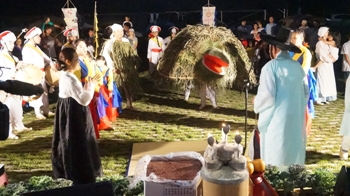 利川乌龟游戏庆典